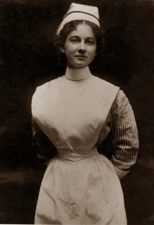 Emma Louise Pilon, infirmire